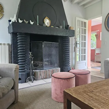 Authentique Maison Normande Avec Piscine Holiday home